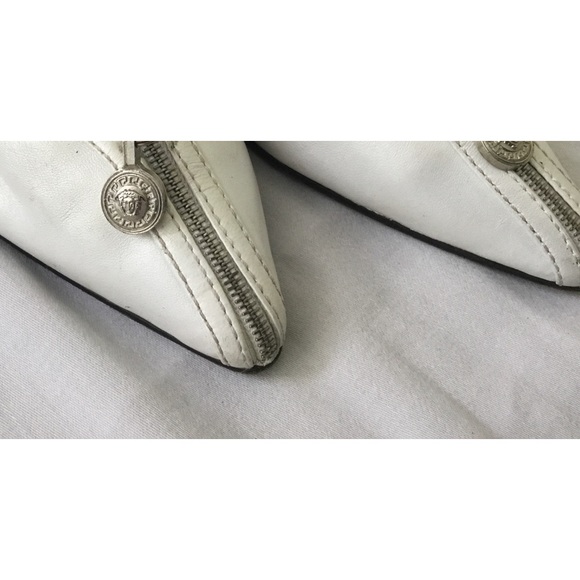 Authentic Gianni Versace silver Medusa heals - Picture 4 of 9